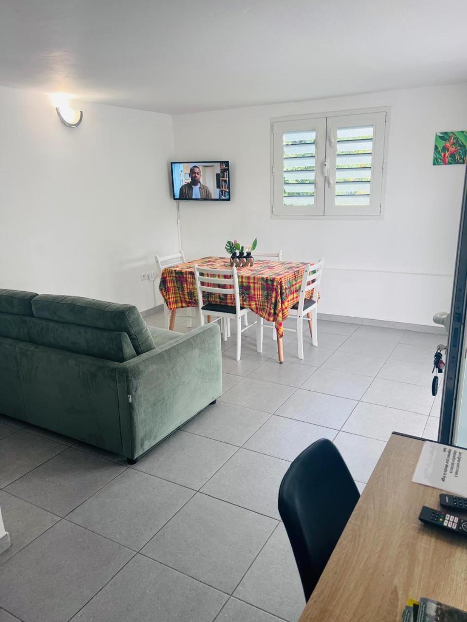 Logement Campagne Coquelicots Plaisance Льо Ламентин Екстериор снимка